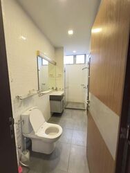 Bedok Road (D16), Terrace #565210761